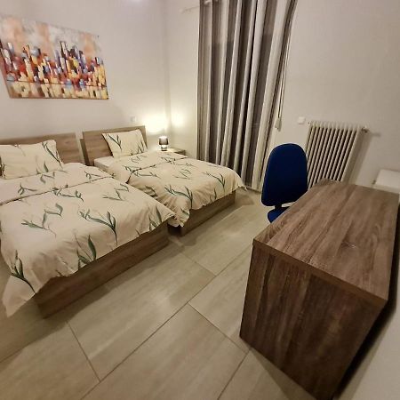 Le-Lia'S Place Ioannina Bagian luar foto