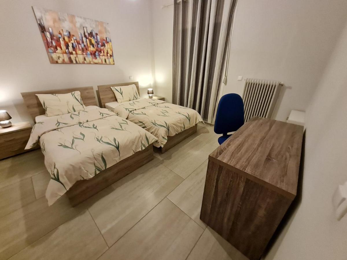 Le-Lia'S Place Ioannina Bagian luar foto